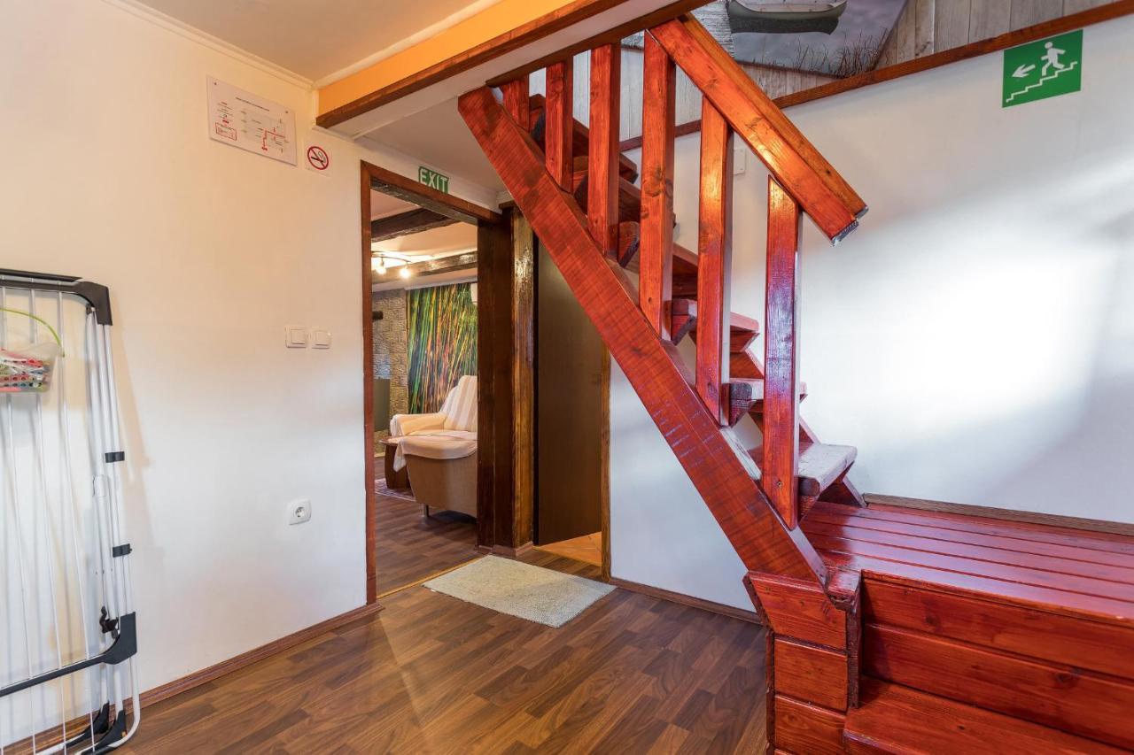 Kuca Za Odmor Jezero Villa โอกูลิน ภายนอก รูปภาพ
